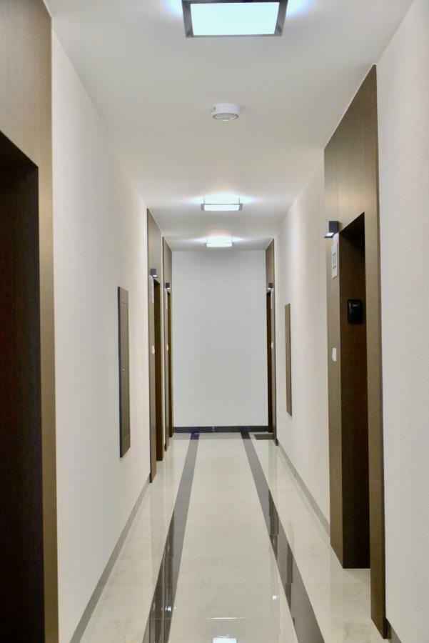 Chlodna Apartment By Your Freedom وارسو المظهر الخارجي الصورة