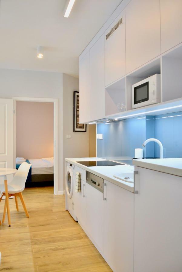 Chlodna Apartment By Your Freedom وارسو المظهر الخارجي الصورة